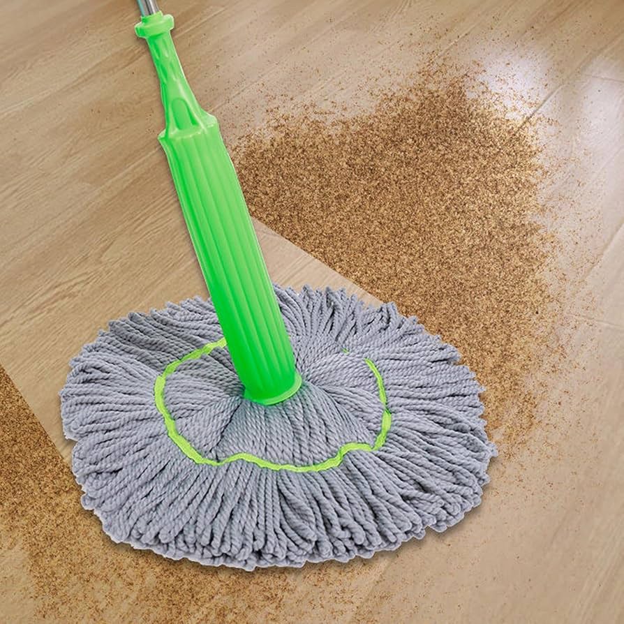 Self-Squeezing Mop™
